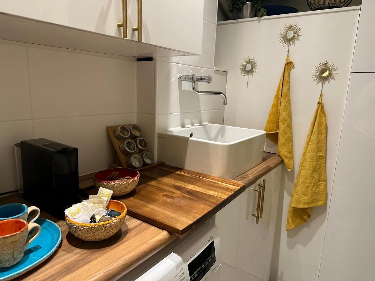 Heaven In East B&B Amsterdam Bed & Breakfast
